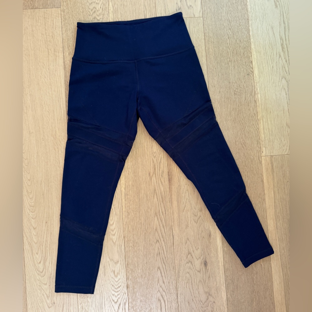 Zella capris yoga pant with sheer cut out
